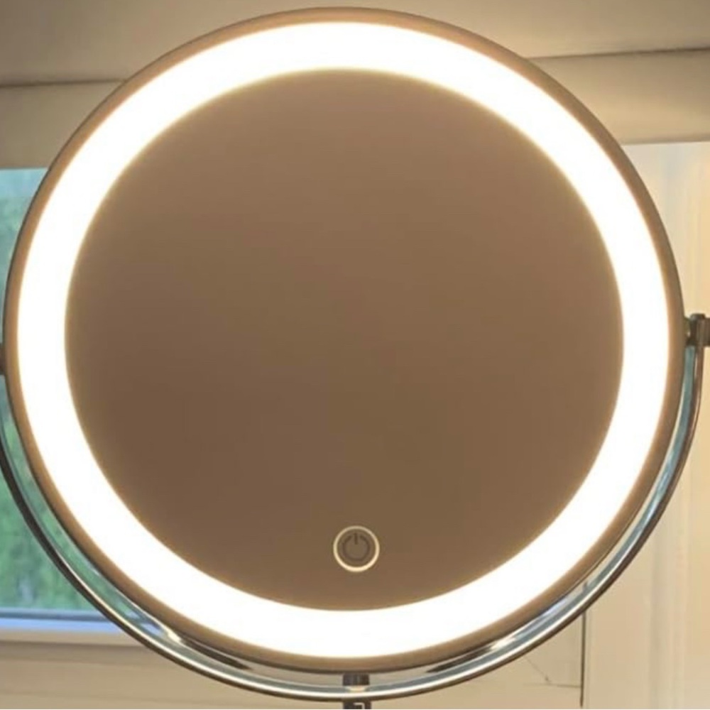 Silver LED Vanity Mirror - Picture 2 of 4